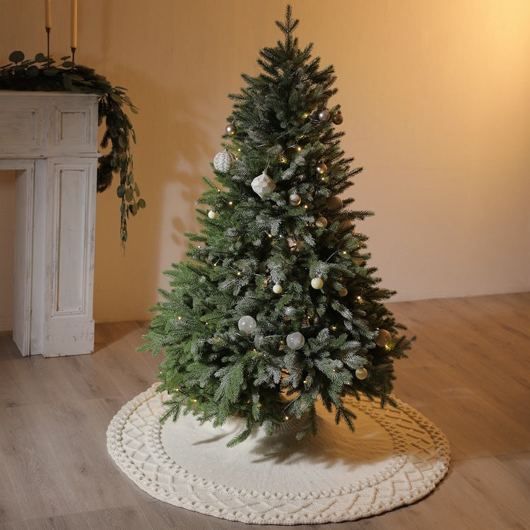 Knitted Diamond Tree Skirt