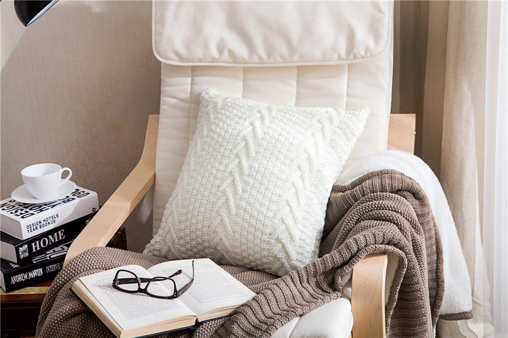 Coarse Wool Knitted Cushion Cover