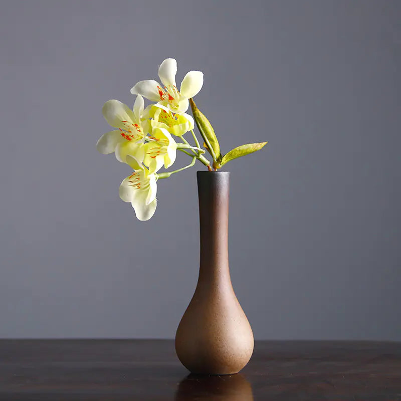 Ferra Vase Collection