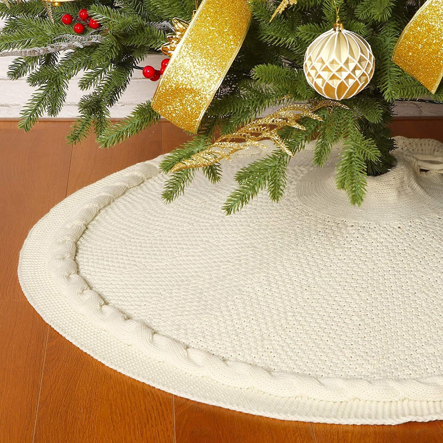 Christmas Red Knitted Tree Skirt