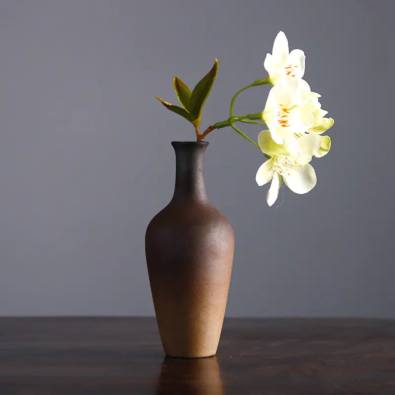 Ferra Vase Collection
